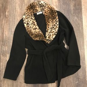 Fur collar sweater coat